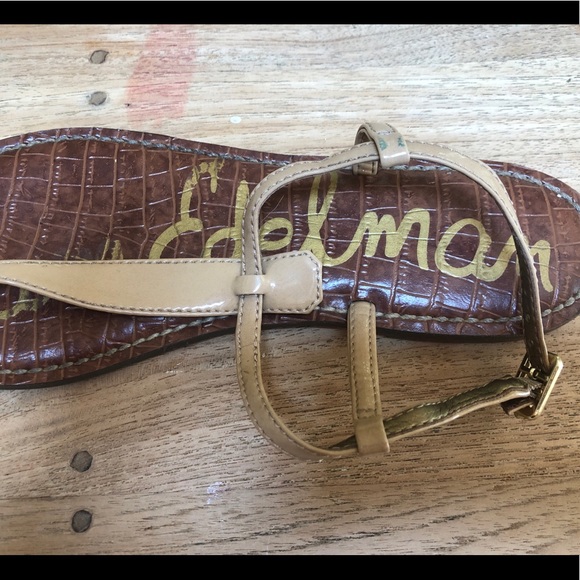 Sam Edelman Gigi Sandal in “Almond” - Picture 4 of 4